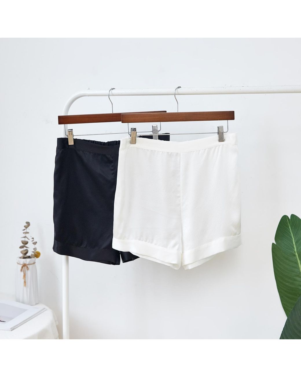 Soft Strokes Silk Blue Pure Mulberry Silk High-Waisted Shorts