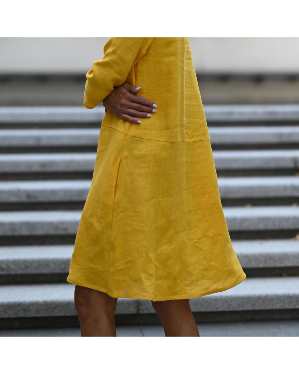 LeMuse Yellow Sun — V-Neck Stonewashed Linen Dress