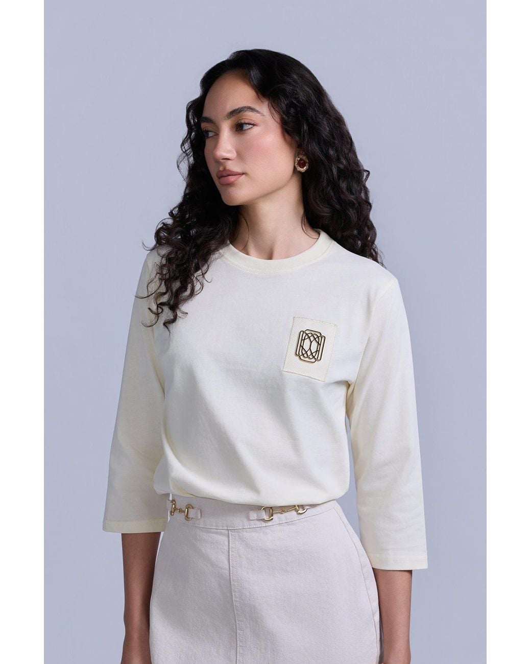 Rave on Trend Natural Neutrals Brooch Icon Tee