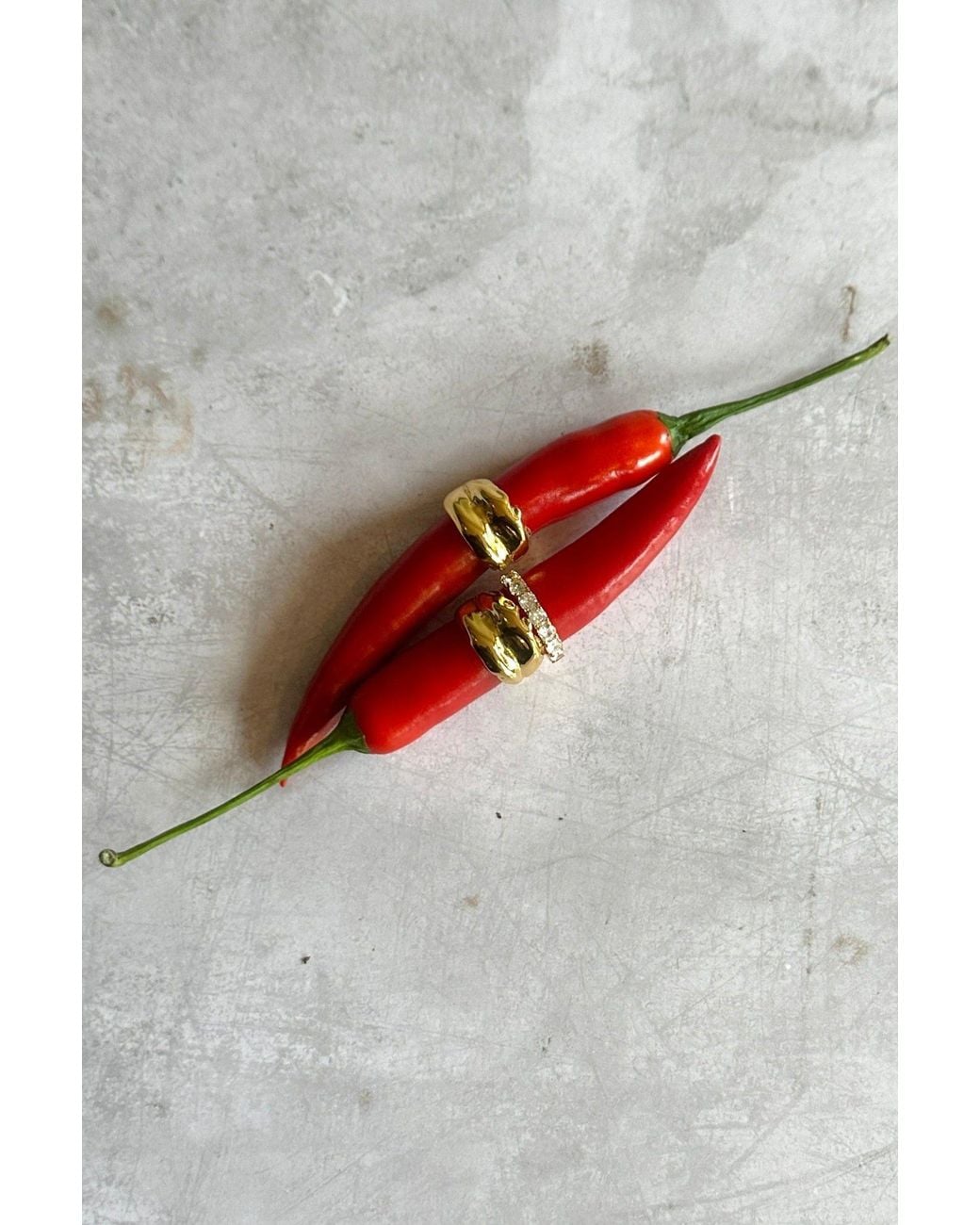 Gingin White Goa Ring