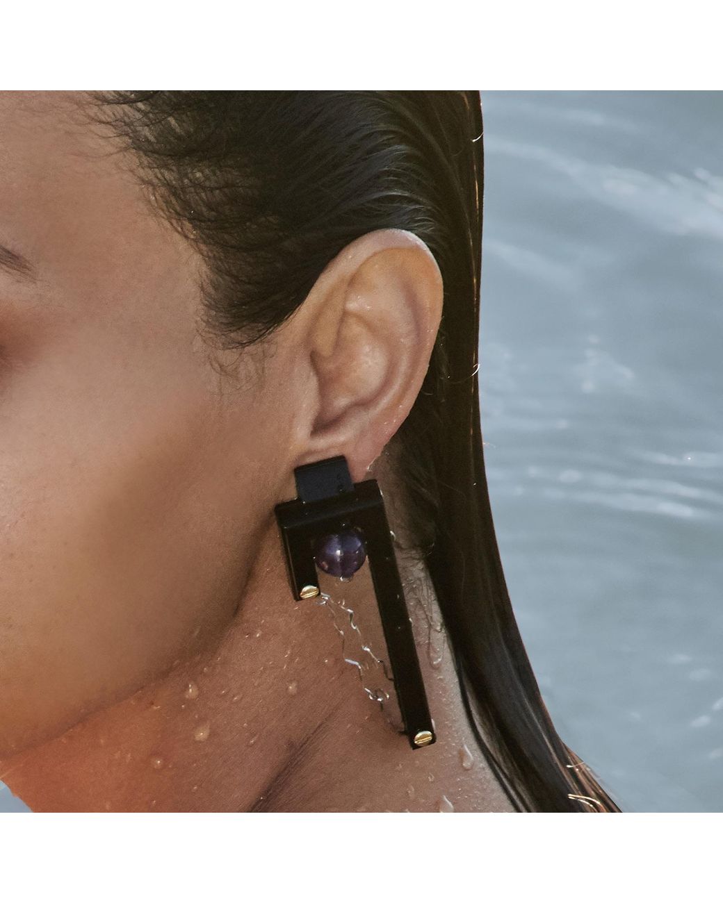 Gissa Bicalho Black Handmade Acrylic Earring Naiade