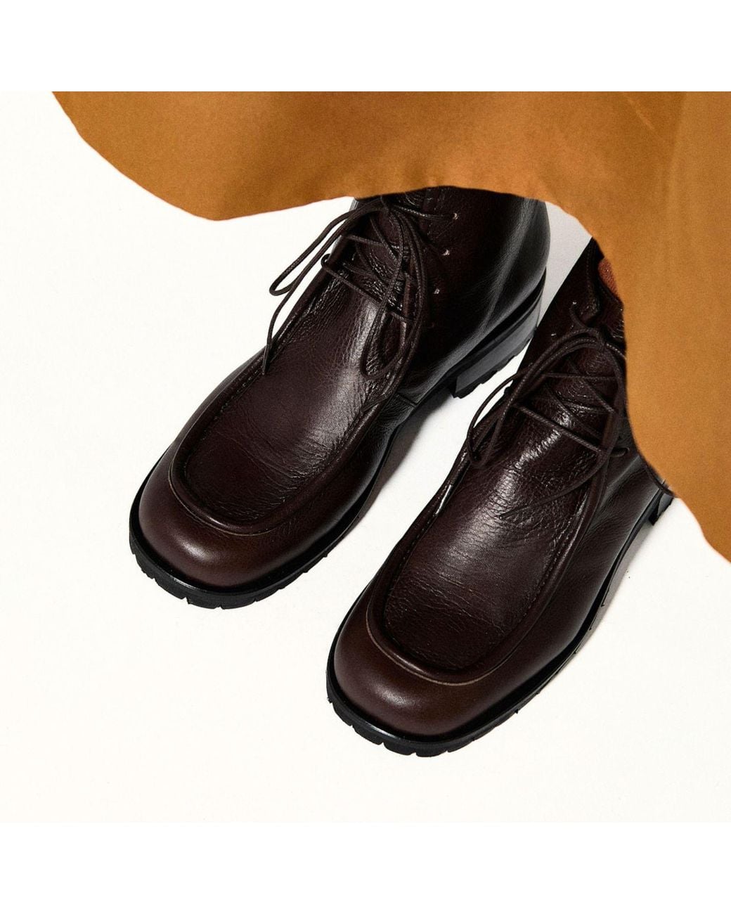 Naguisa Brown Era Dark