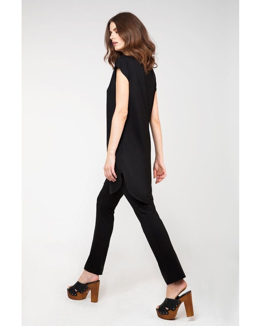 Conquista Black Pattern Detail Tunic