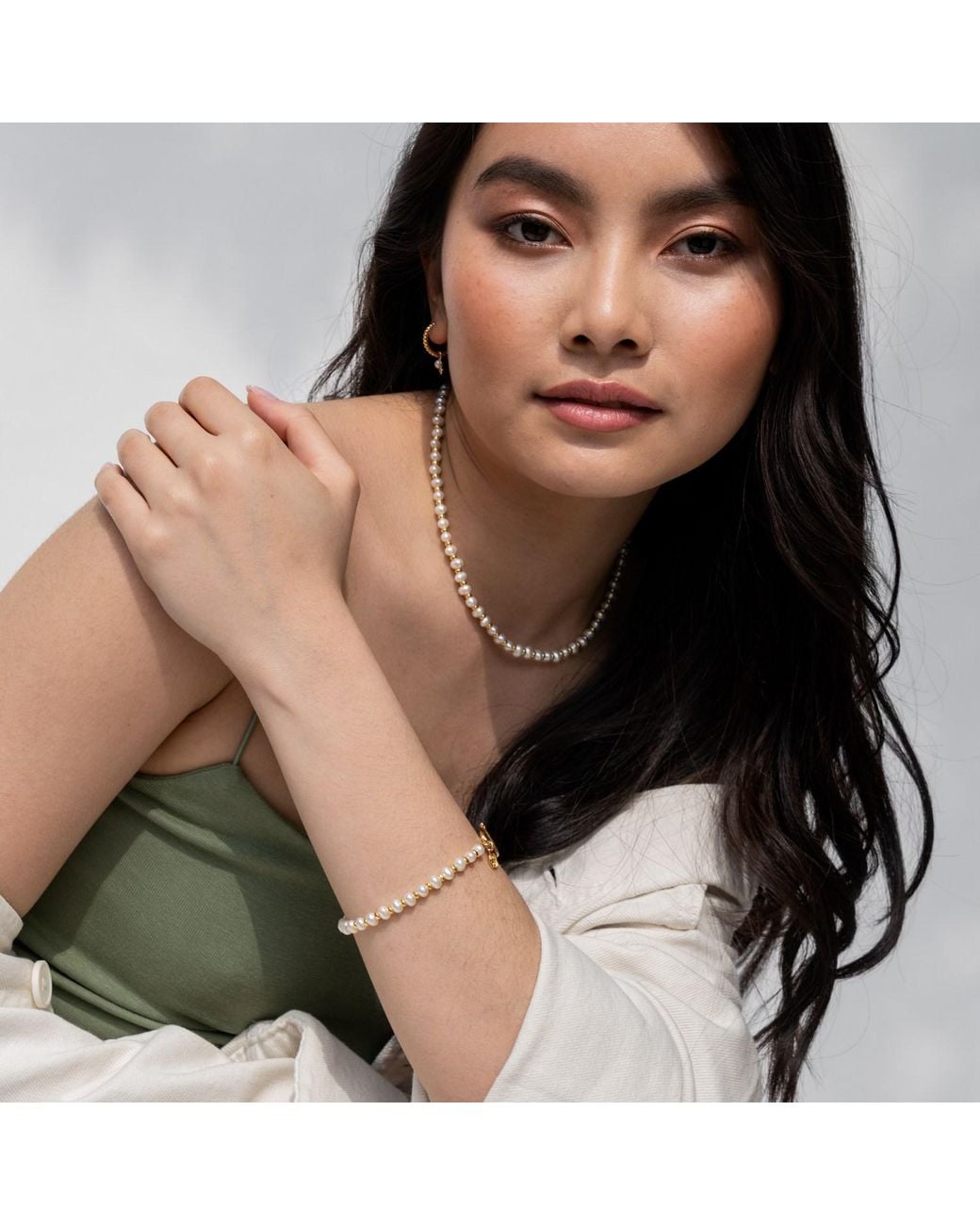 Dower & Hall Metallic Luna Pearl Halo Bracelet