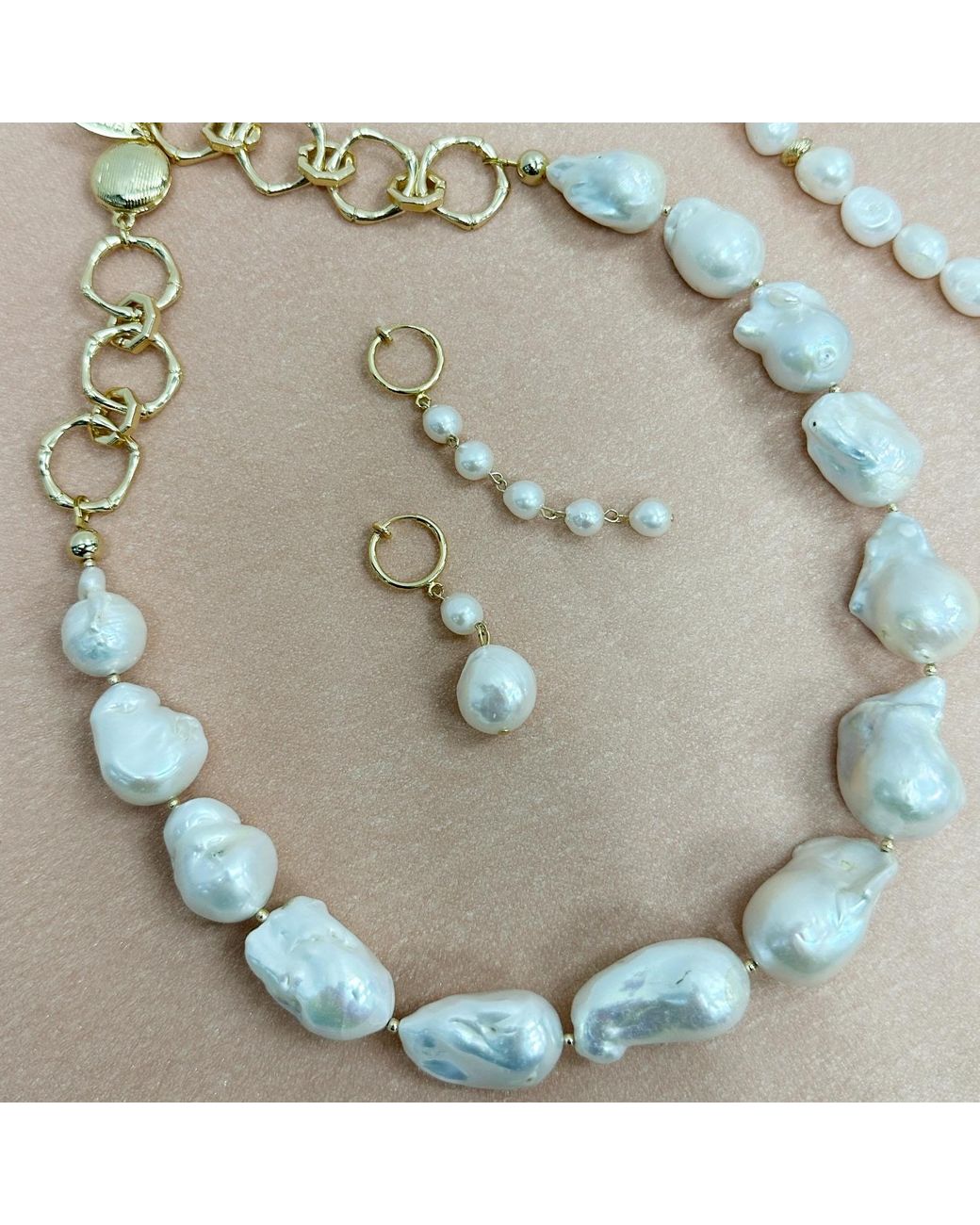 Farra Metallic Baroque Pearls With Chain Chunky Necklace