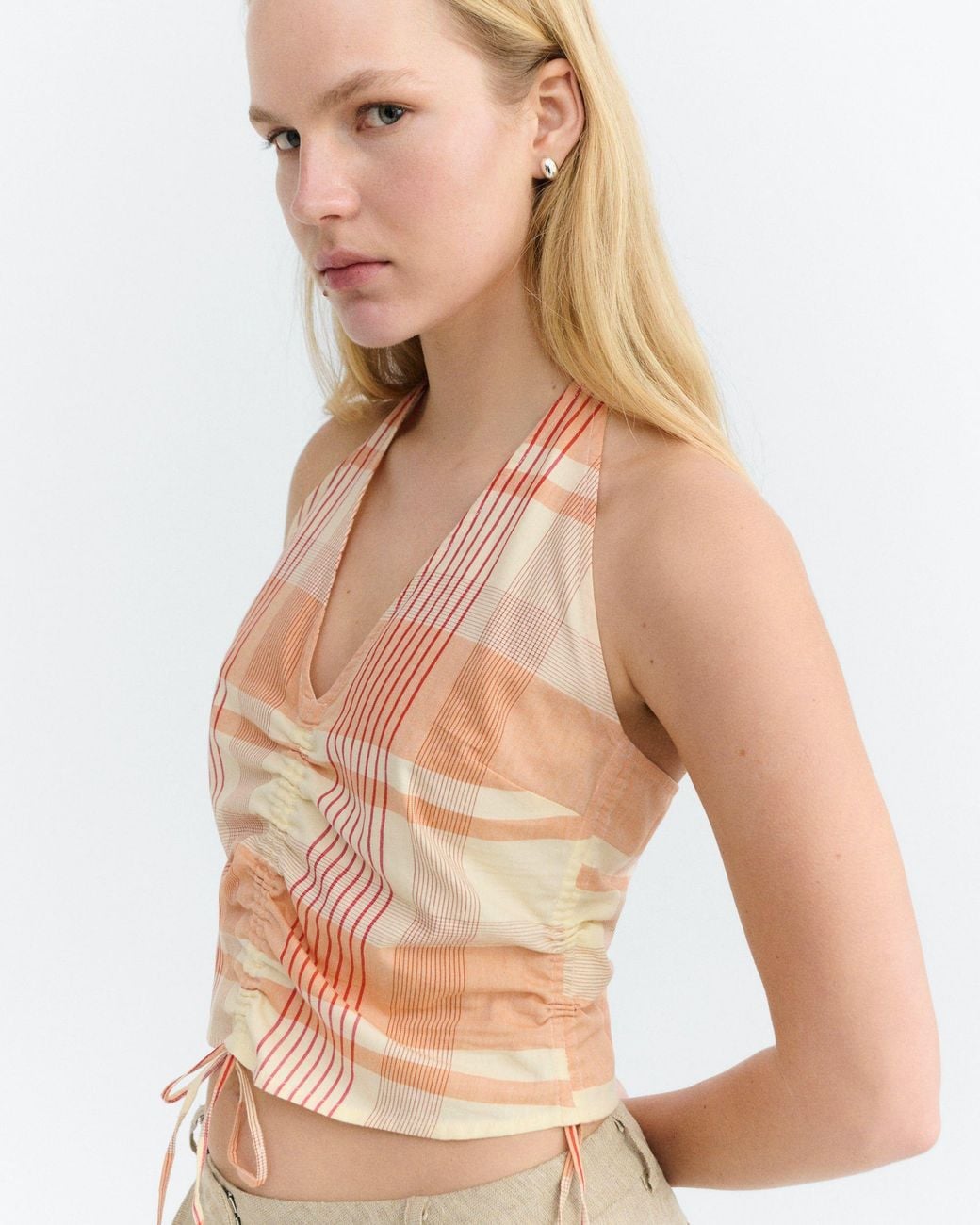 Thinking Mu White Adjustable Checkered Top Hiba