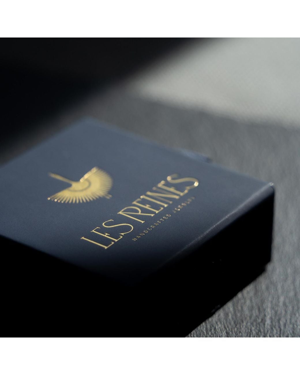 Les Reines Metallic Eterna Wave