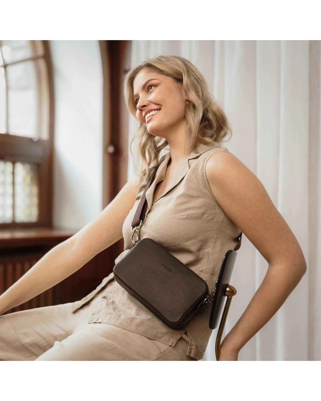 Aarni Brown Crossbody Bag, Dark