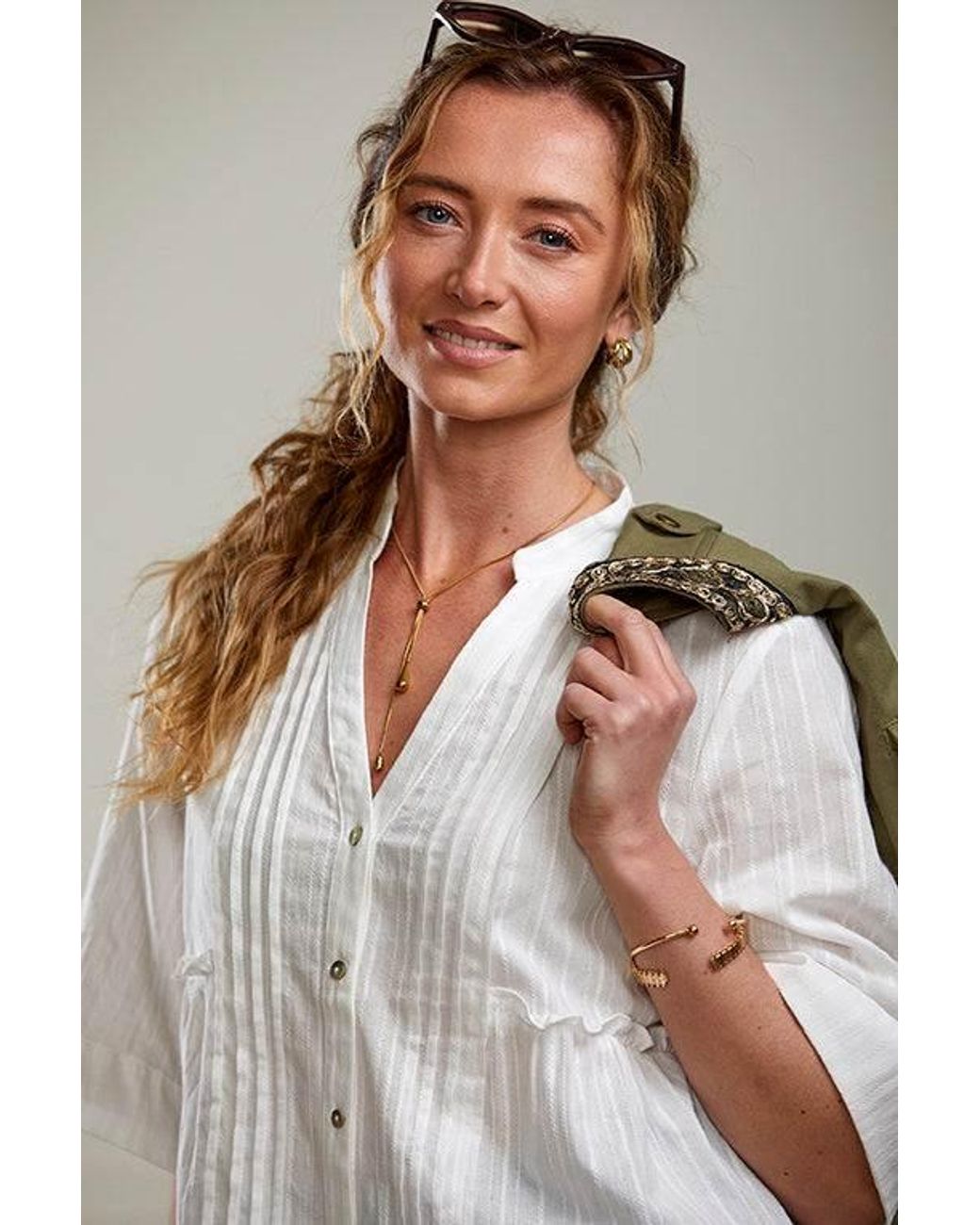 Guinea London White Cotton Top