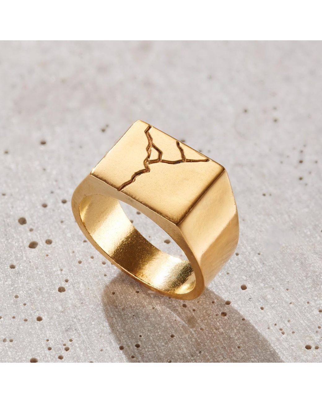 Posh Totty Designs Metallic Yellow Gold Plated Unisex Chunky Kintsugi Signet Ring for men