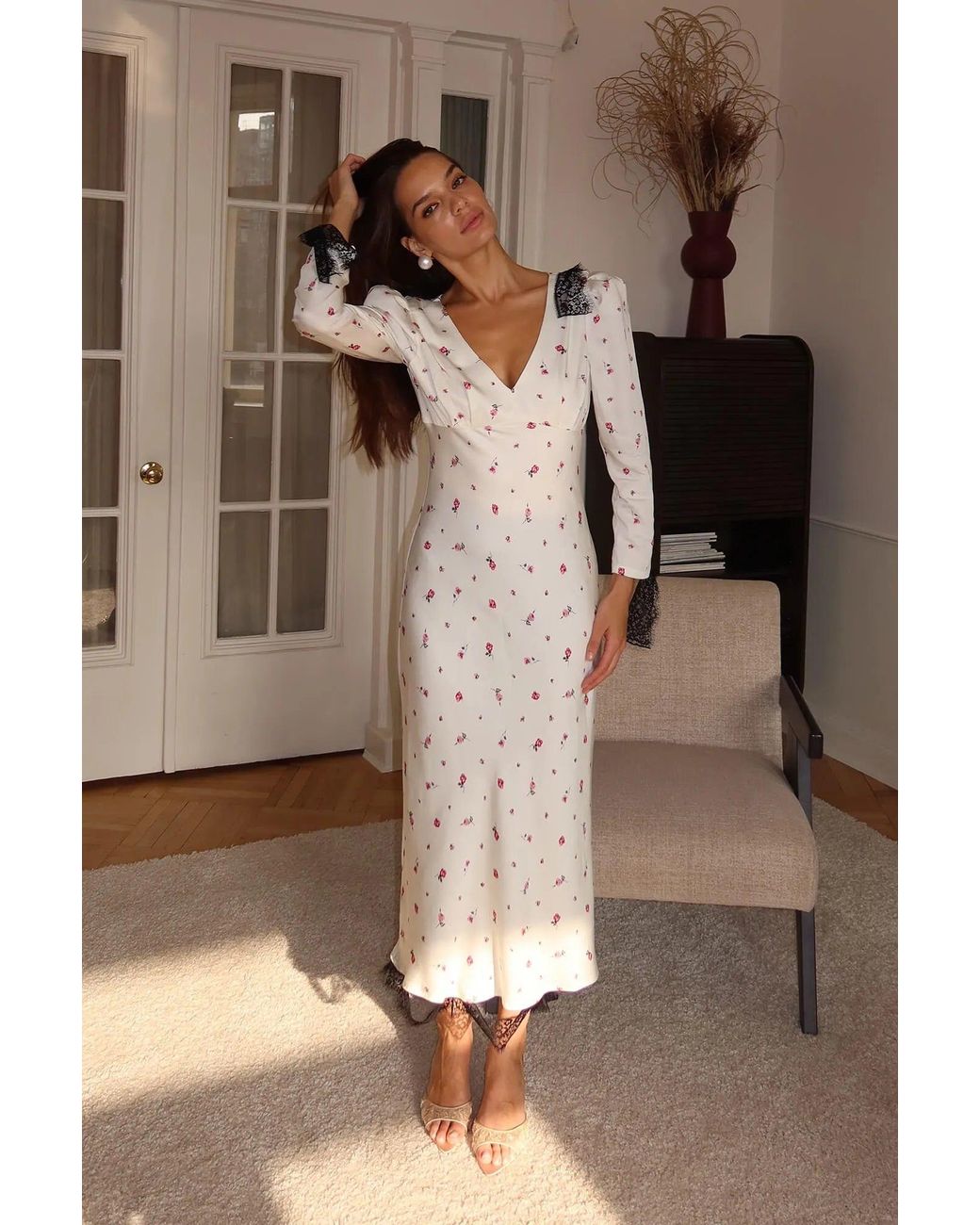 POST MERIDIEM White Floral Fitted Midi Dress With Lace