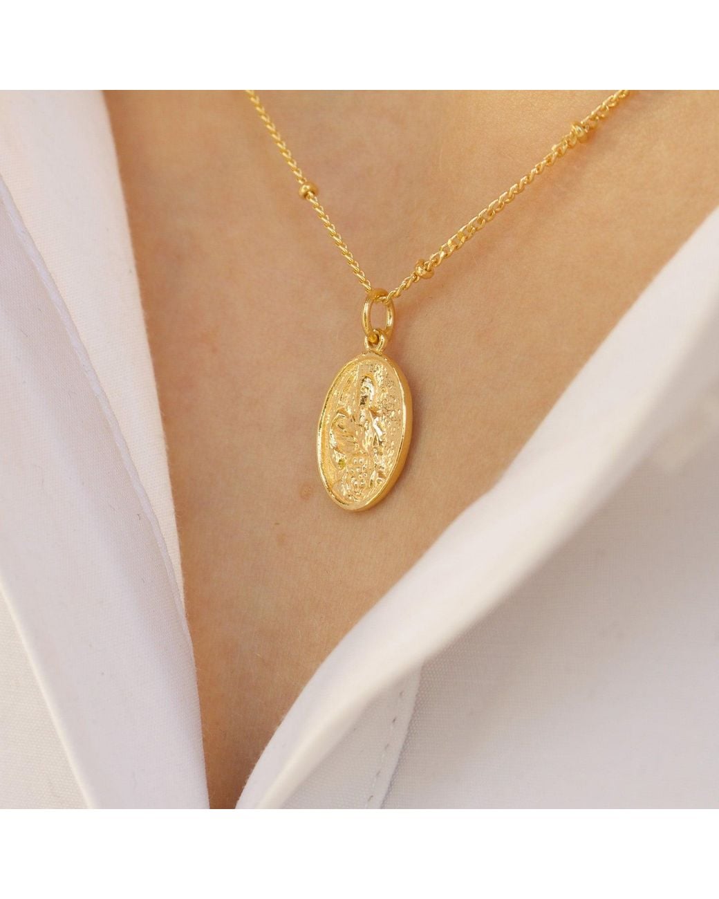 With Love Darling Metallic Abundantia Oval Necklace