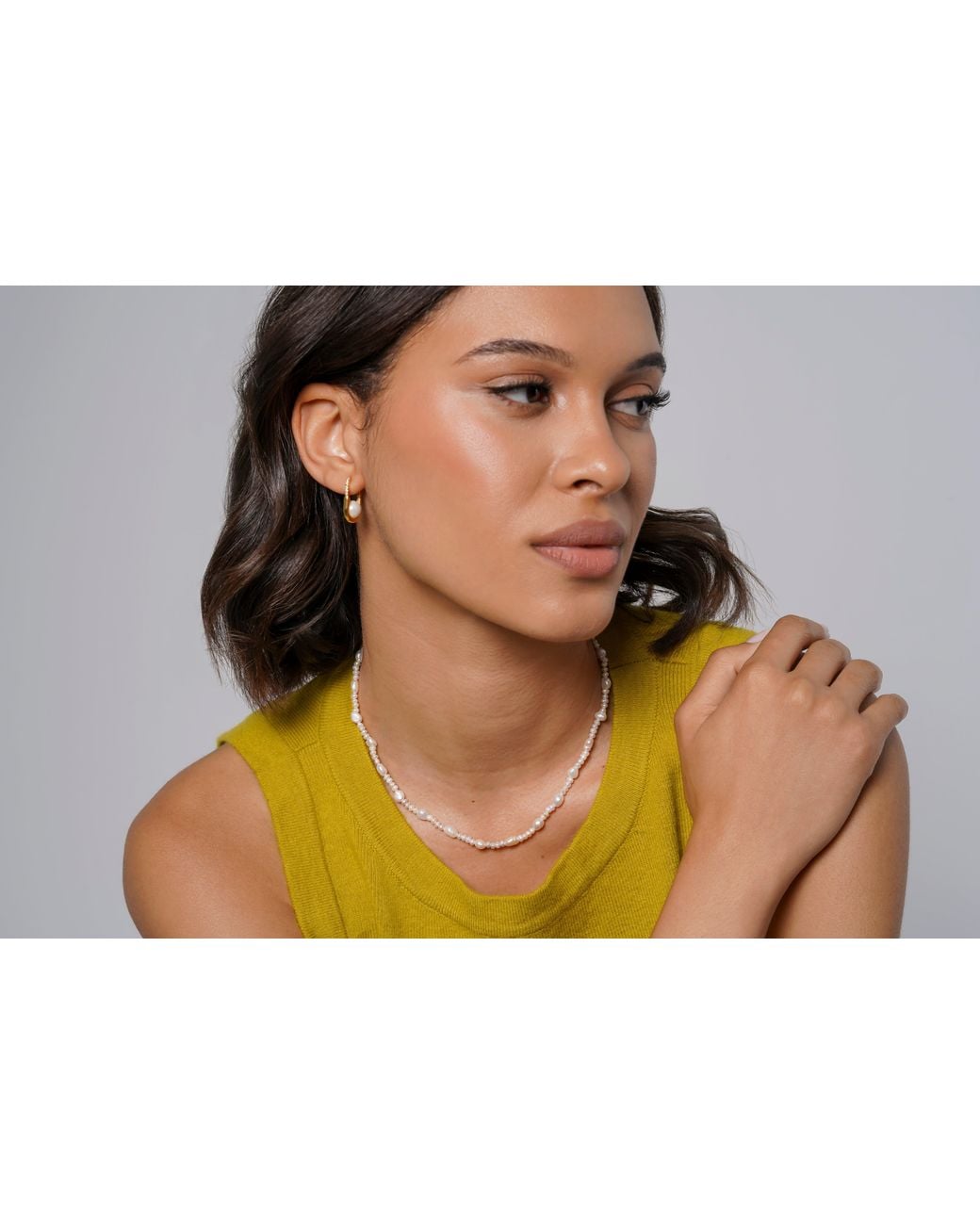Zynnia Collective Metallic Bold Pearl Hoops
