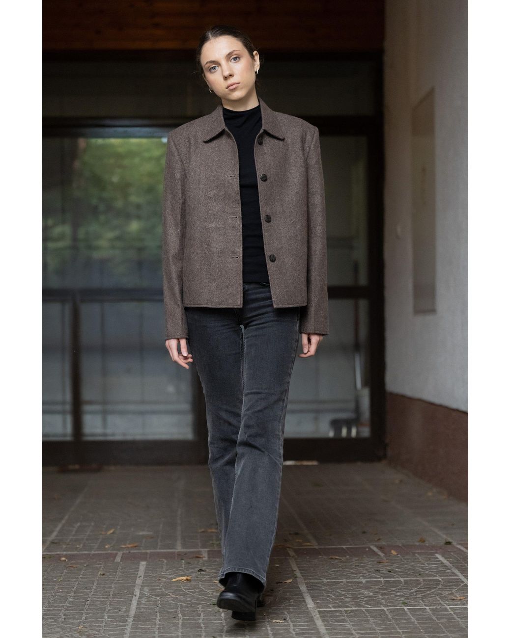 Stovaria Brown Light Himalayan Yak Wool Handwoven Cropped Jacket