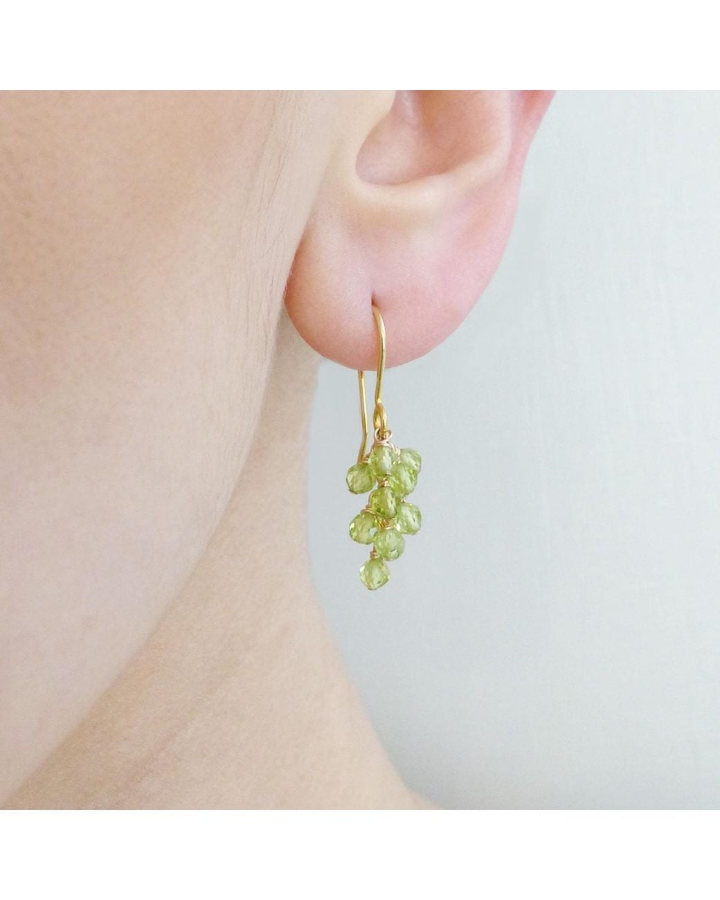 MOUNIR LONDON Metallic Peridot Cluster Earrings