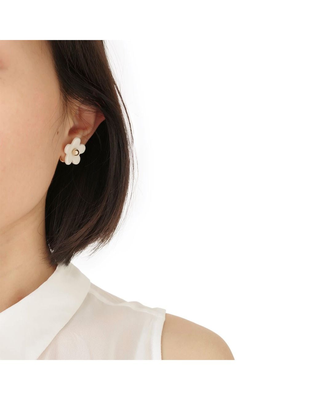 POPORCELAIN Metallic Everyday Porcelain Daisy Stud Earrings