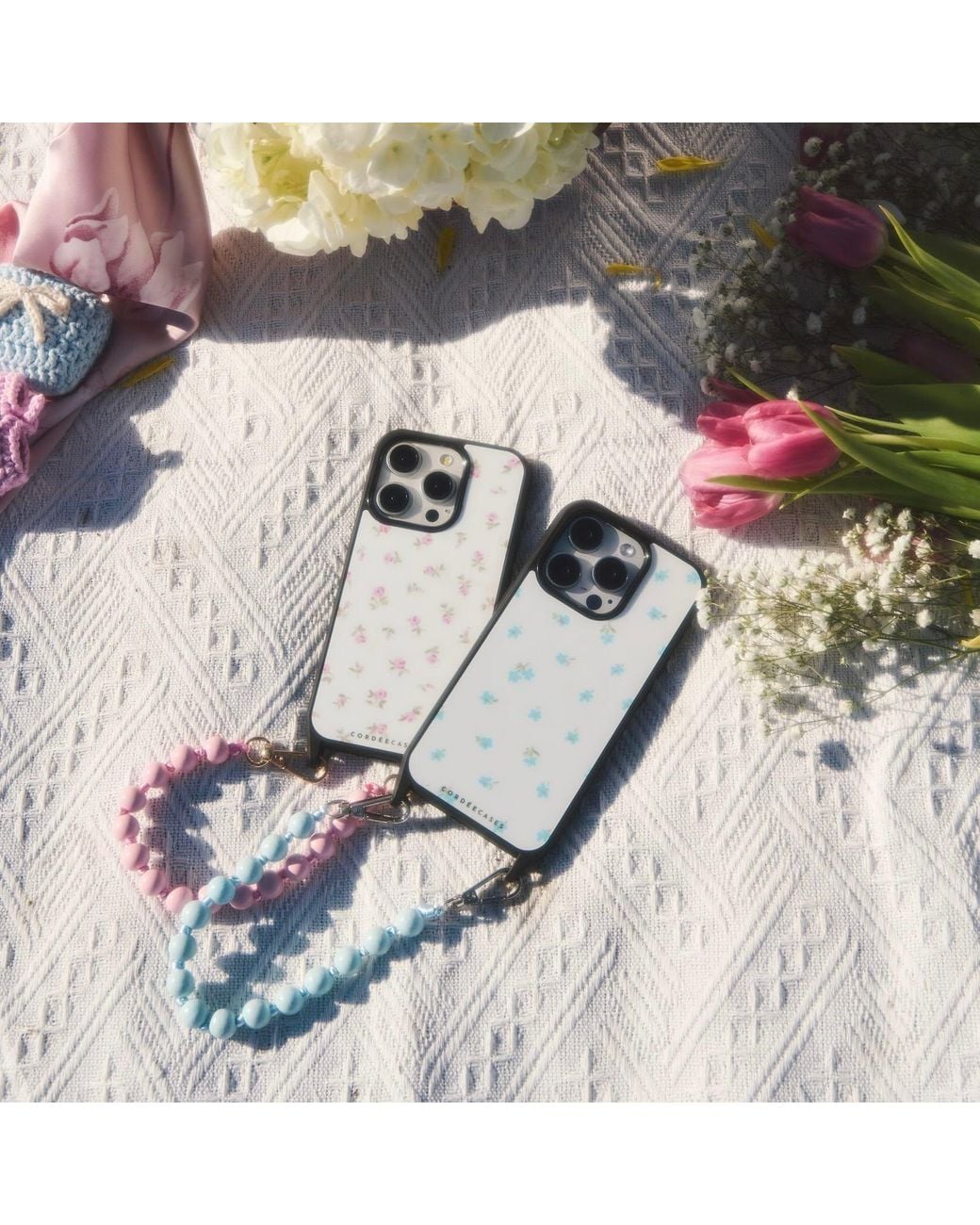 Cordée Cases White Peony Picnic Phone Wristlet Set Powder Magsafe