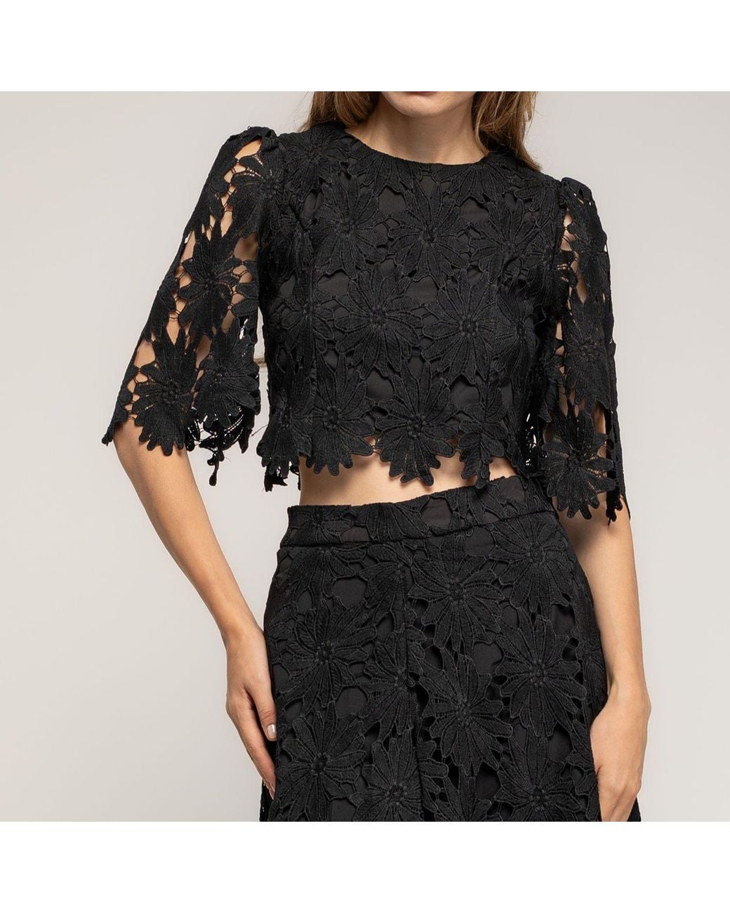 Tantra Spain Sl Black Cropped Guipure Top With Lantern Sleeves