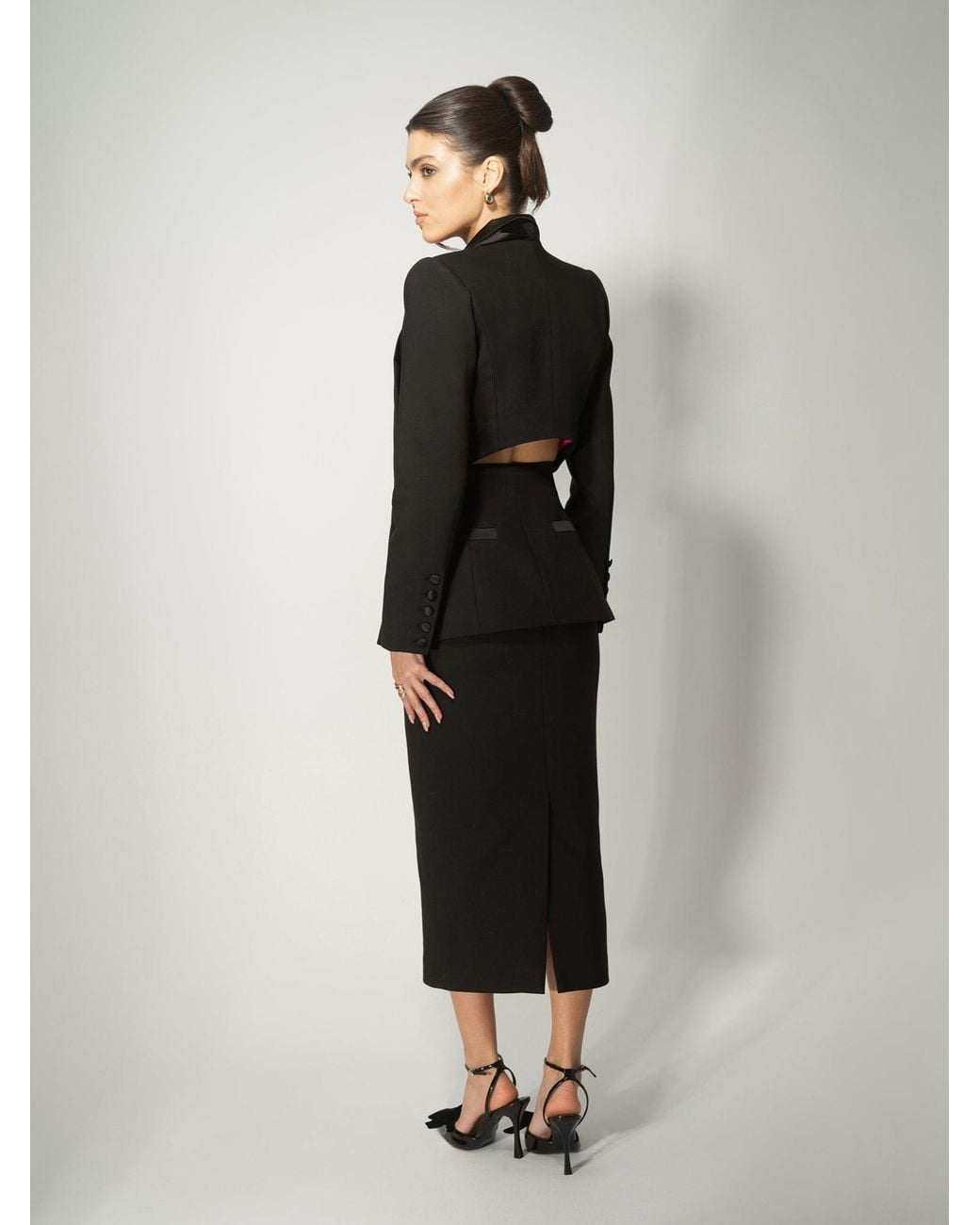 Tia Dorraine Black Très Chic Two-Part Blazer