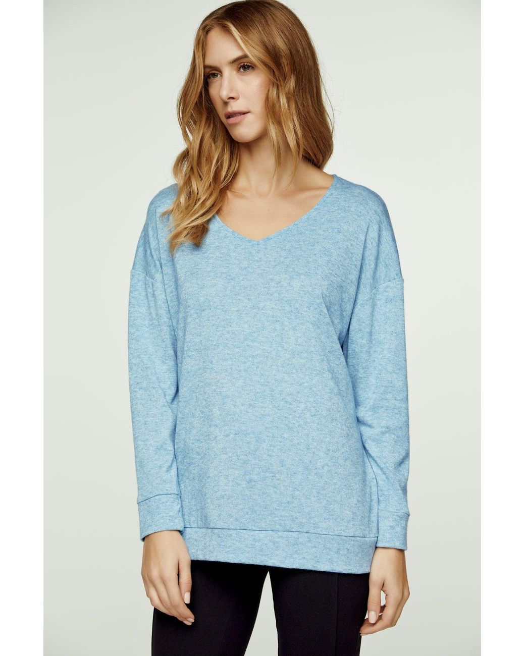 Conquista Blue Light Melange V Neck Knit Top