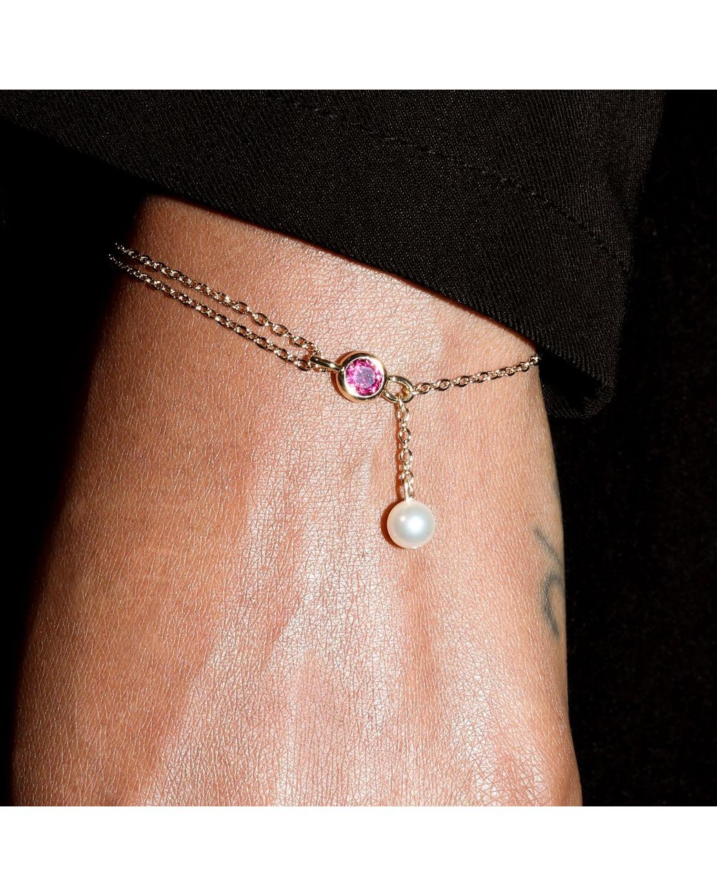 Studio Baloge Metallic Petale Bracelet