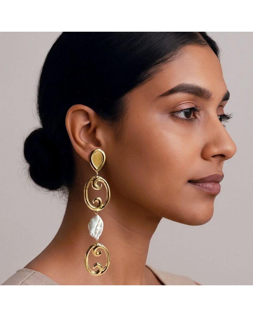 Laura Gray Metallic Serena Baroque Pearl Earrings