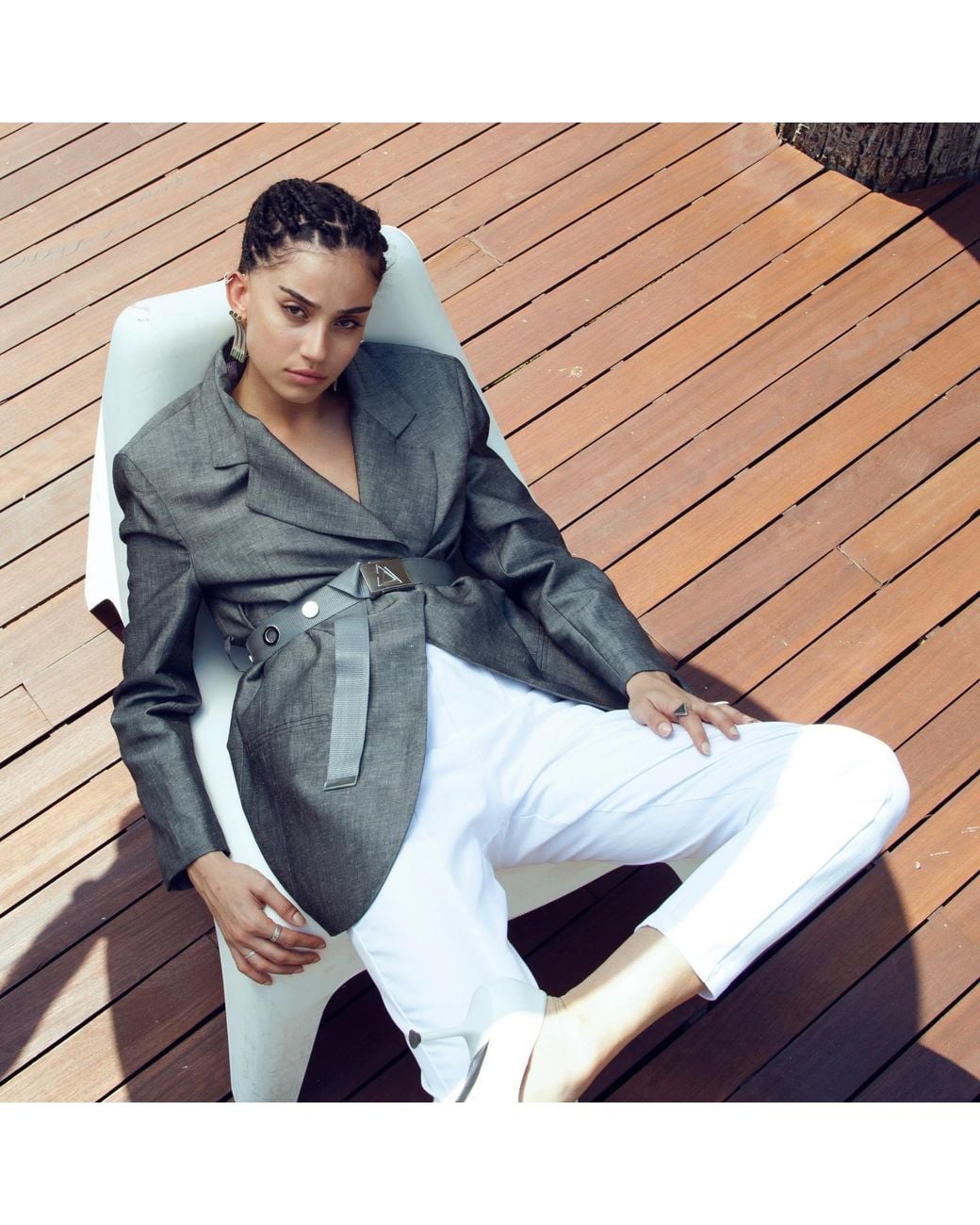 Mirimalist Gray Janset Linen Blazer
