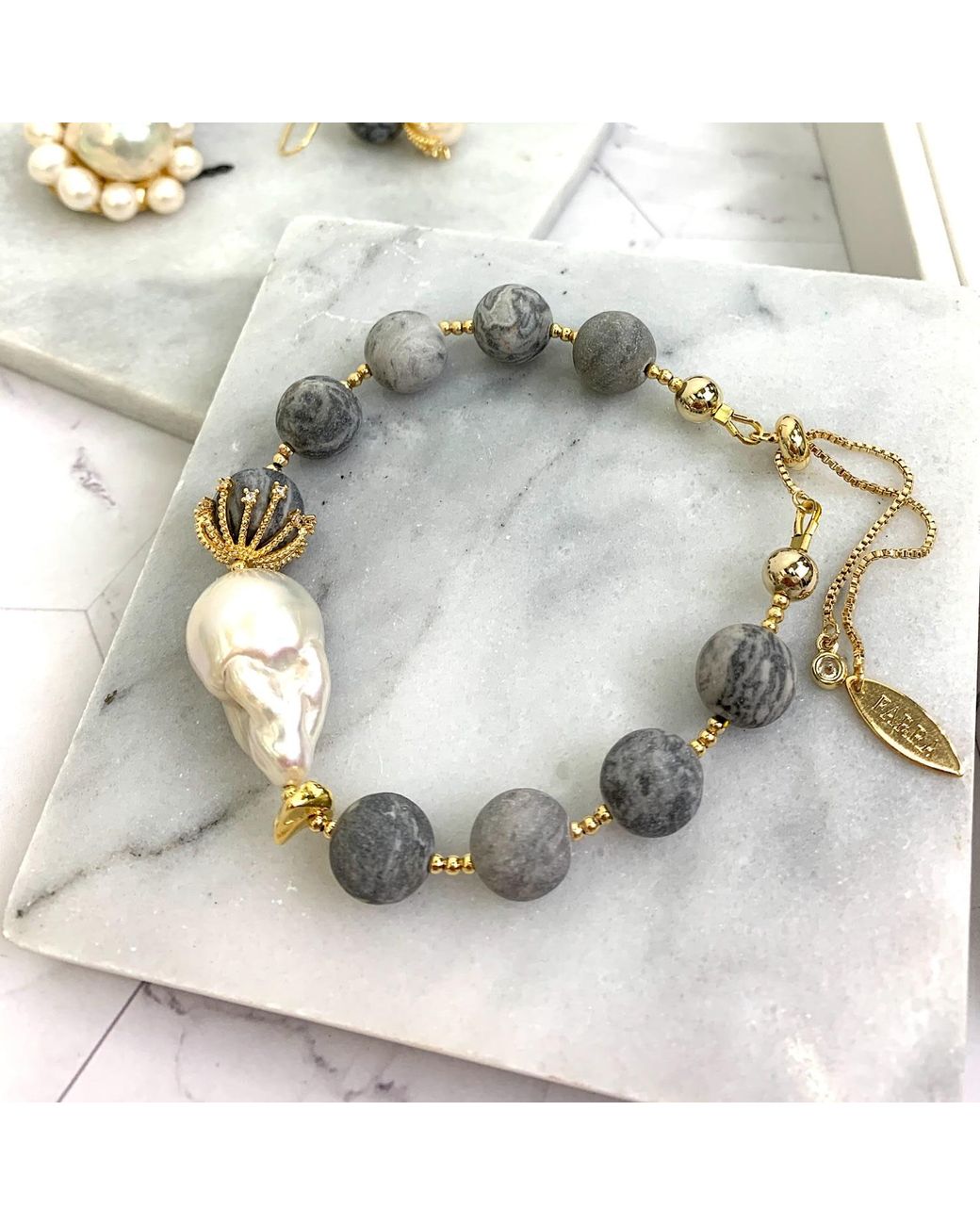 Farra Metallic Agate With Baroque Pearl Adjustable Bracelet