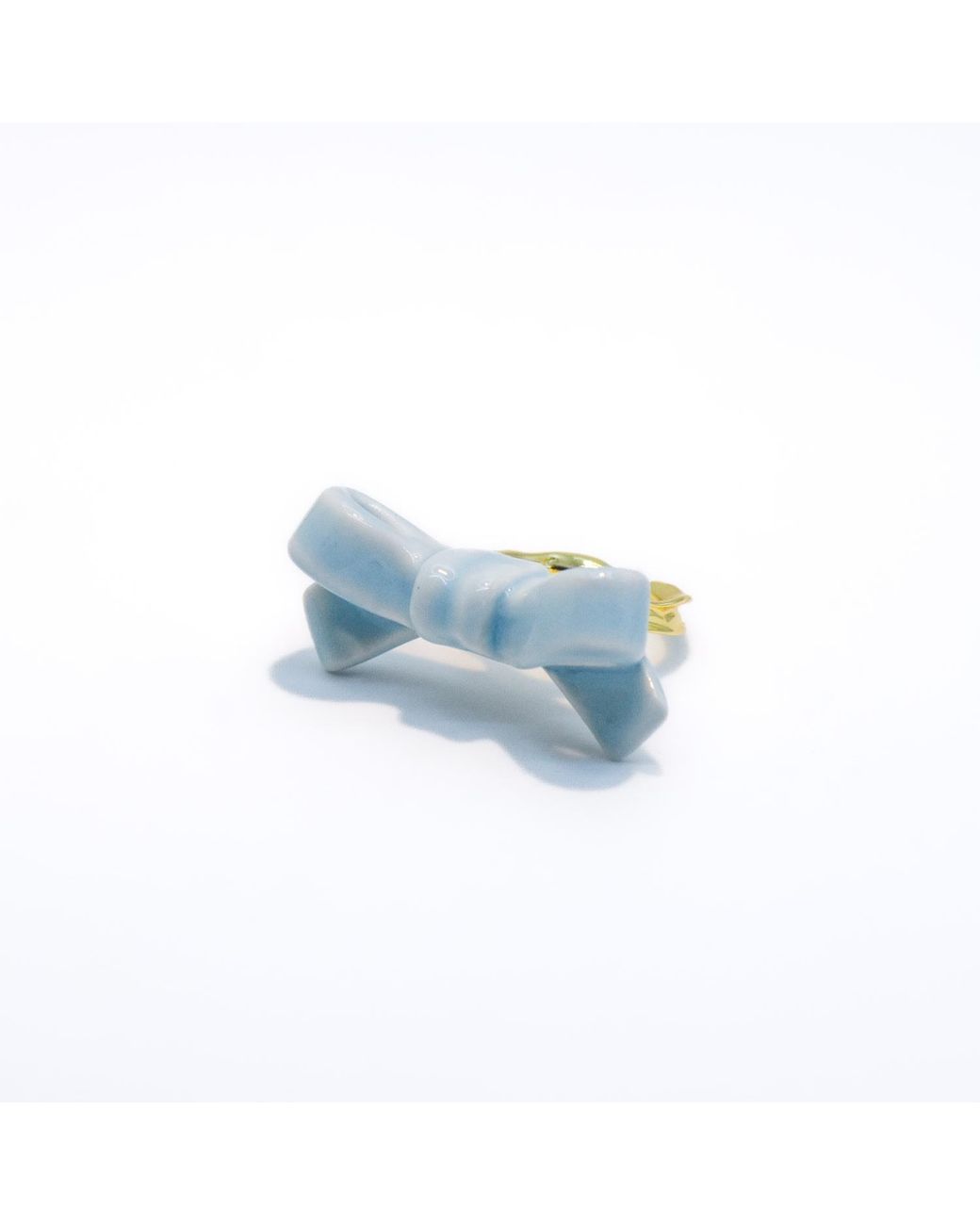 H2 Studio Blue Bowtie Maniac Small Ribbon Ceramic Bowtie Plated Brass Ring Heaven