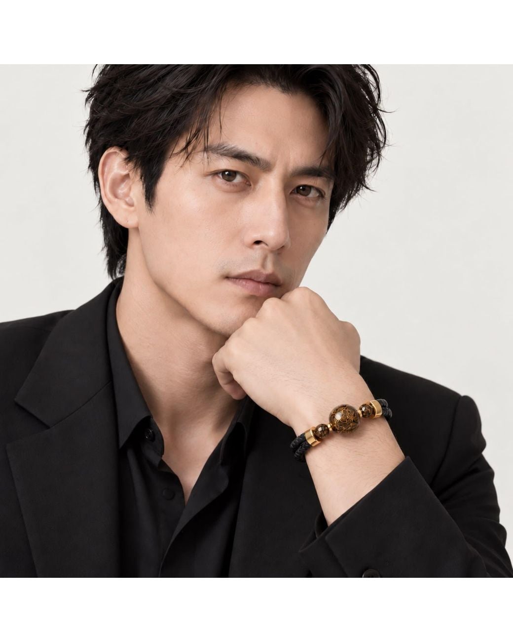 Yieon Multicolor Thriving Lacquered Sandalwood Bead & Leather Bracelet