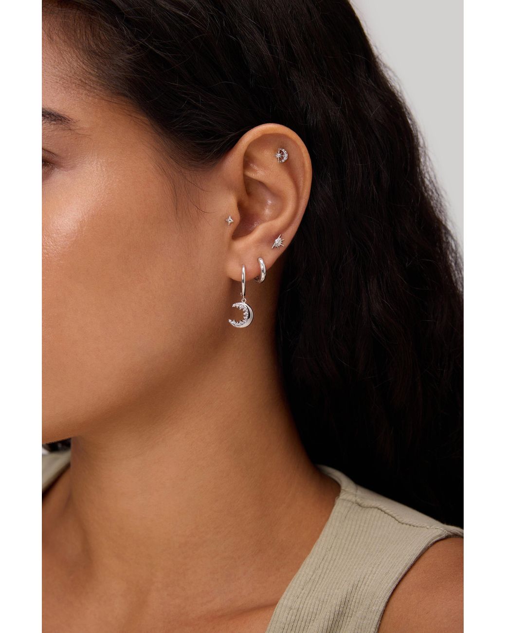 Vanhi Metallic Sunburst Threadless Flat Back Titanium Cartilage Stud