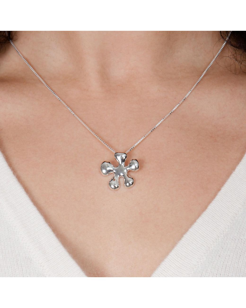 Lucy Quartermaine Metallic Sterling Splash Pendant