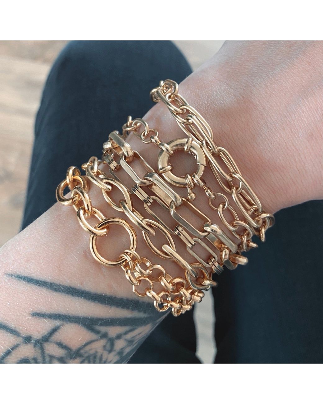 IN CAUDA VENENUM Metallic Léto Bracelet