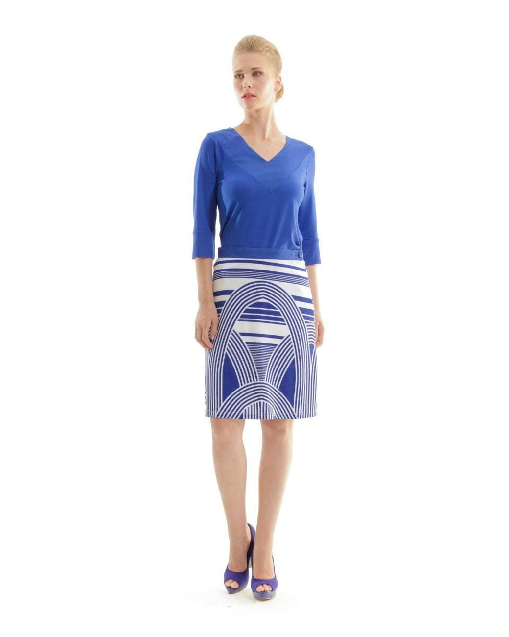 Conquista Blue V Neck Long Sleeved Top