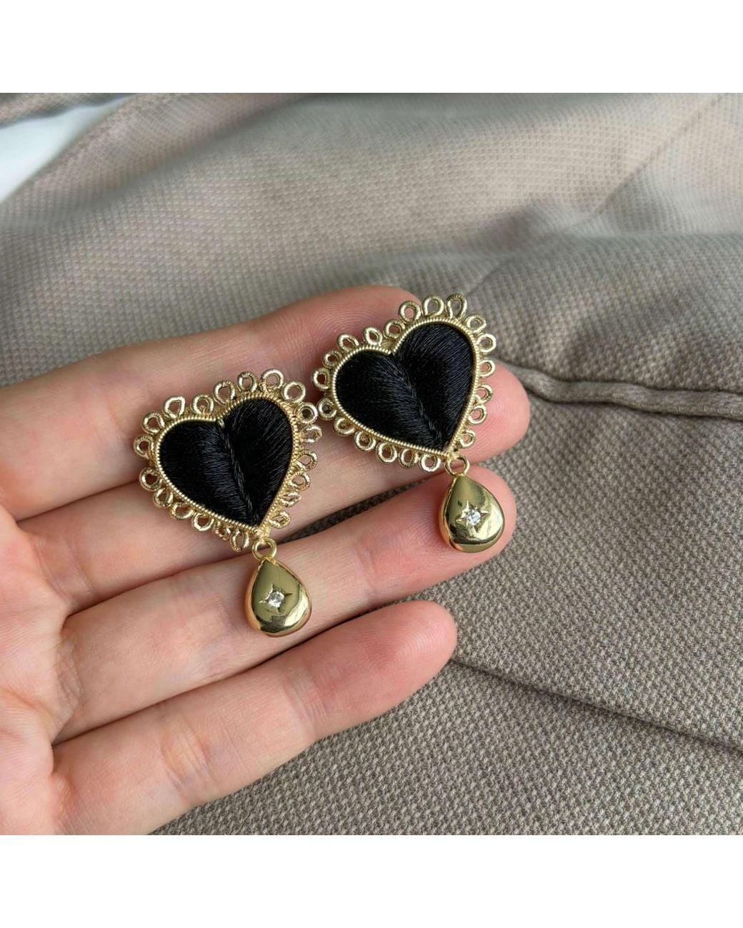 VETKA Black Heart Drop Earrings -Heart Of Night