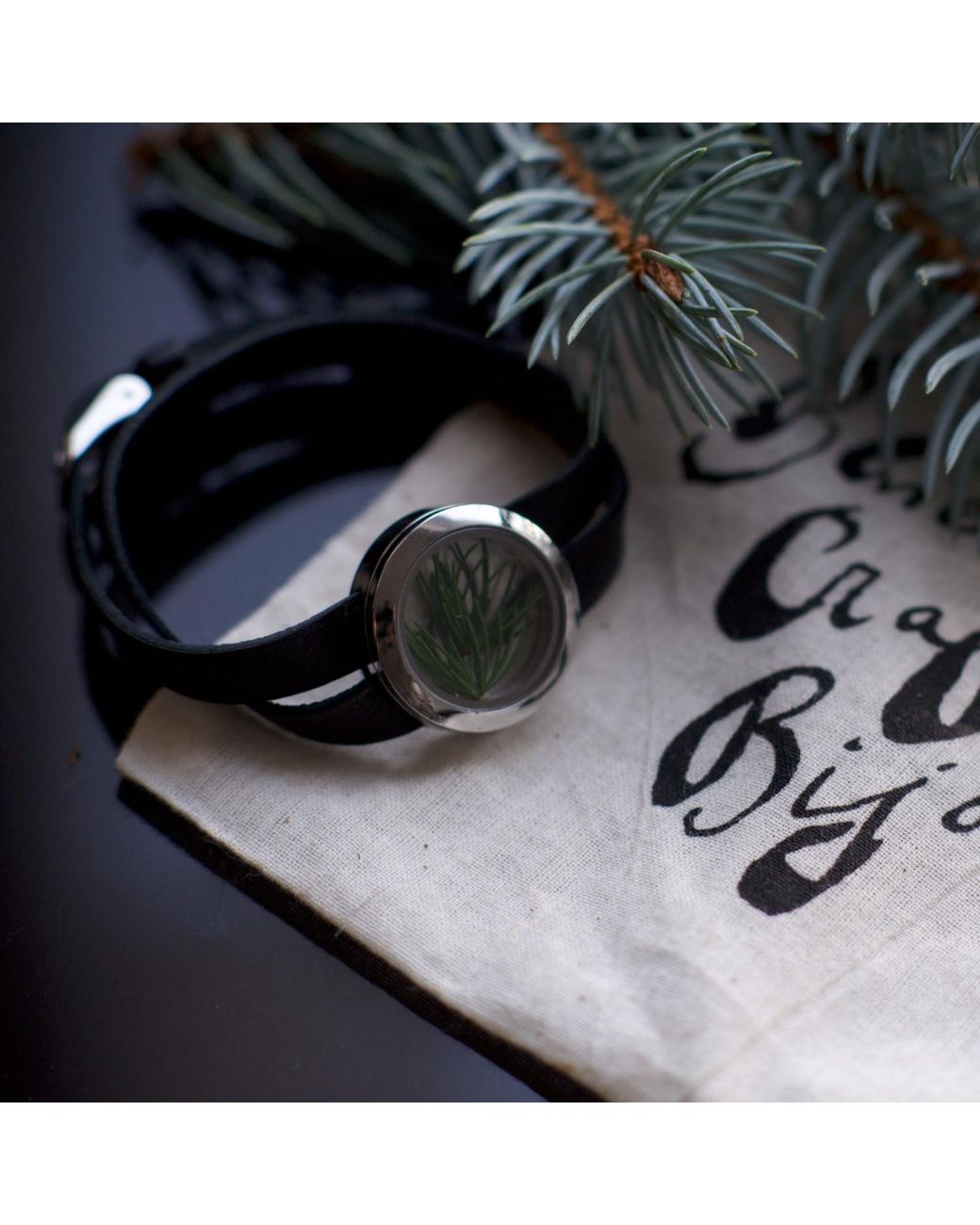 My Little Nature Blue Leather Bracelet With Pine Needles – Sustainable Jewelry For Her