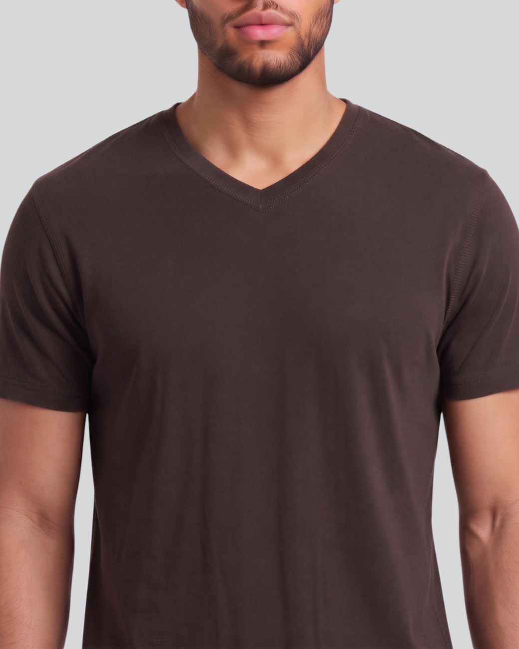 Lords of Harlech Black Victor Brownie Extra-Fine Merino V-Neck Tee for men
