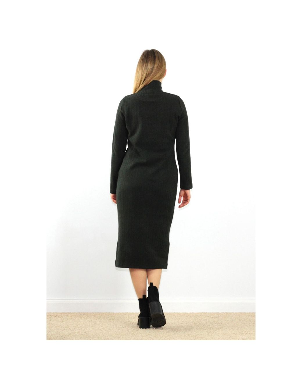 Oh!Zuza Black Long-Sleeved Turtleneck Dress