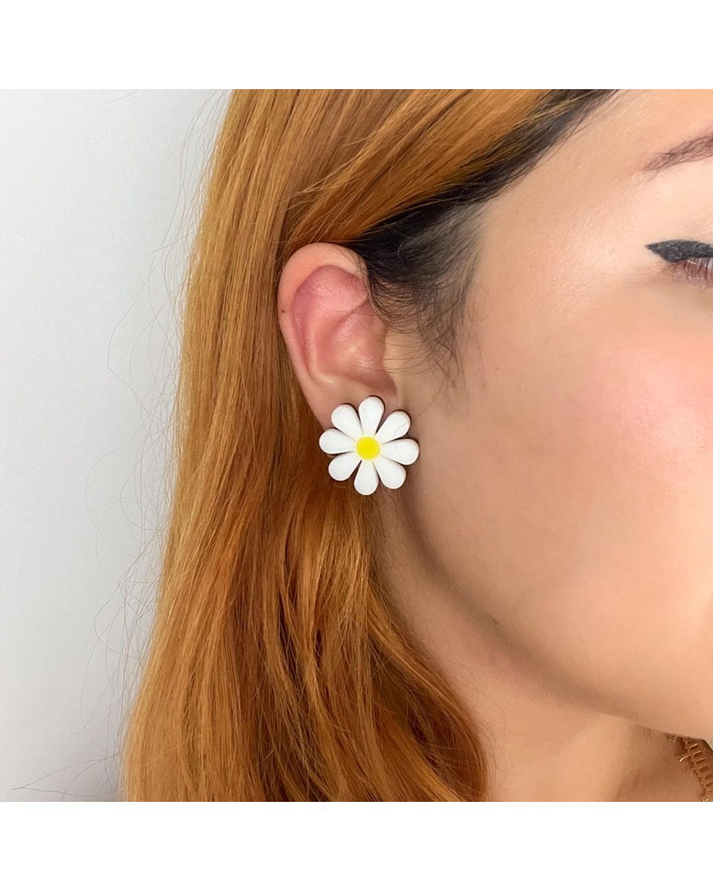 By Chavelli Metallic Daisy Stud Earrings