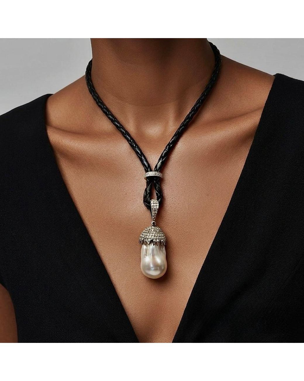 Persia Dona Jewelry Metallic Modern Baroque Pearl Necklace