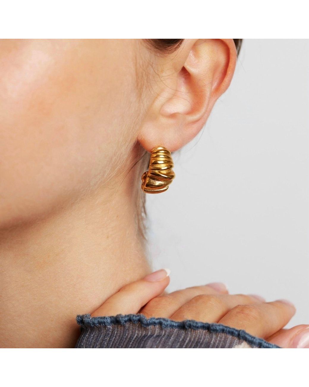 Ballinger Jewellery Metallic Scrunched Chunky Vintage-Inspired Hoops Everyday Earrings
