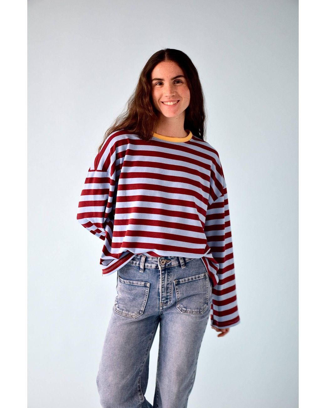 Mind Traveler Red Nuria And Burgundy T-Shirt
