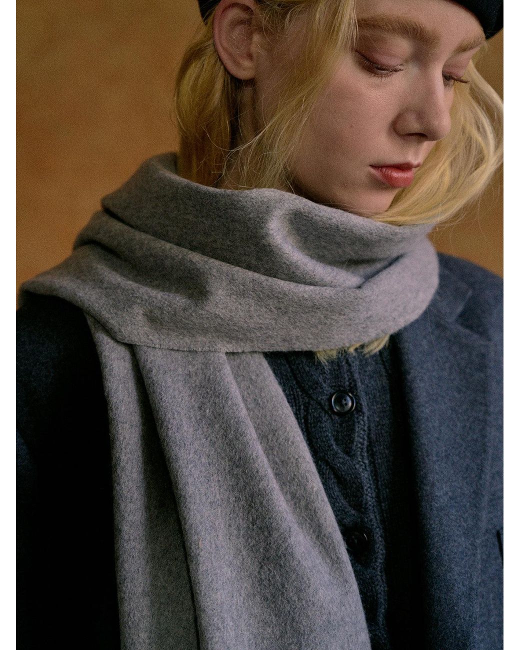 Lost Pattern Gray Lost