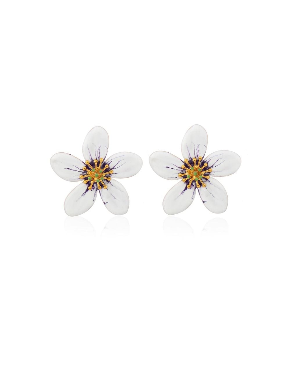 Milou Jewelry White Periwinkle Flower Earrings