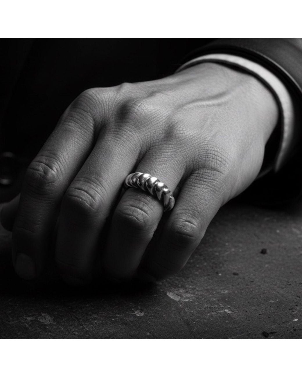 Tg-Jewellery by Tamara Gervasio Metallic Scorpion Ring