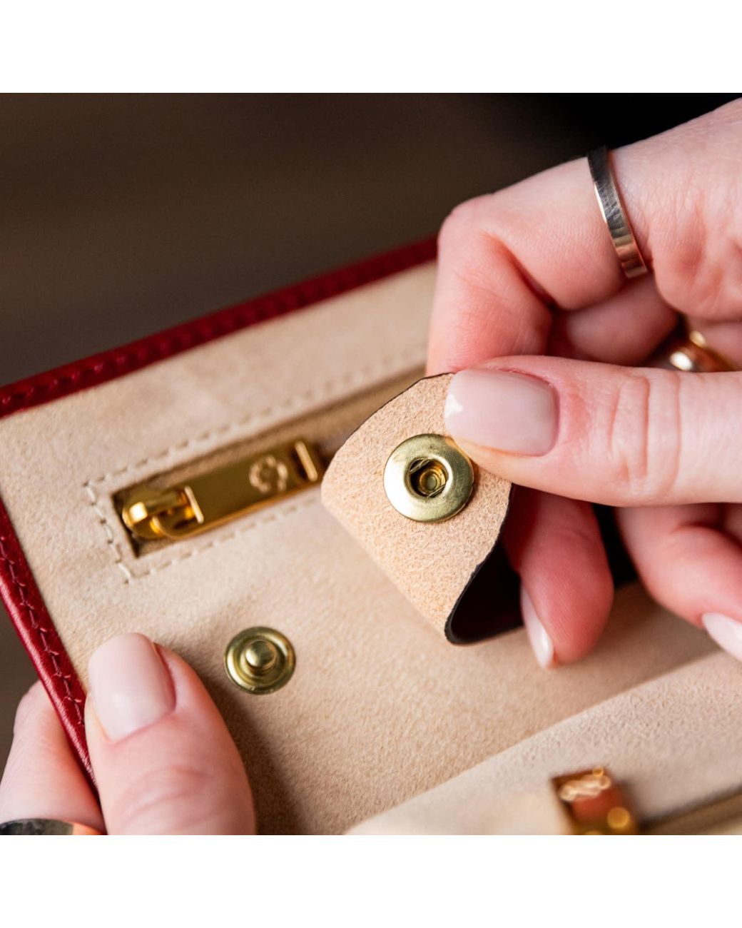 Time Resistance Red Leather Jewelry Case