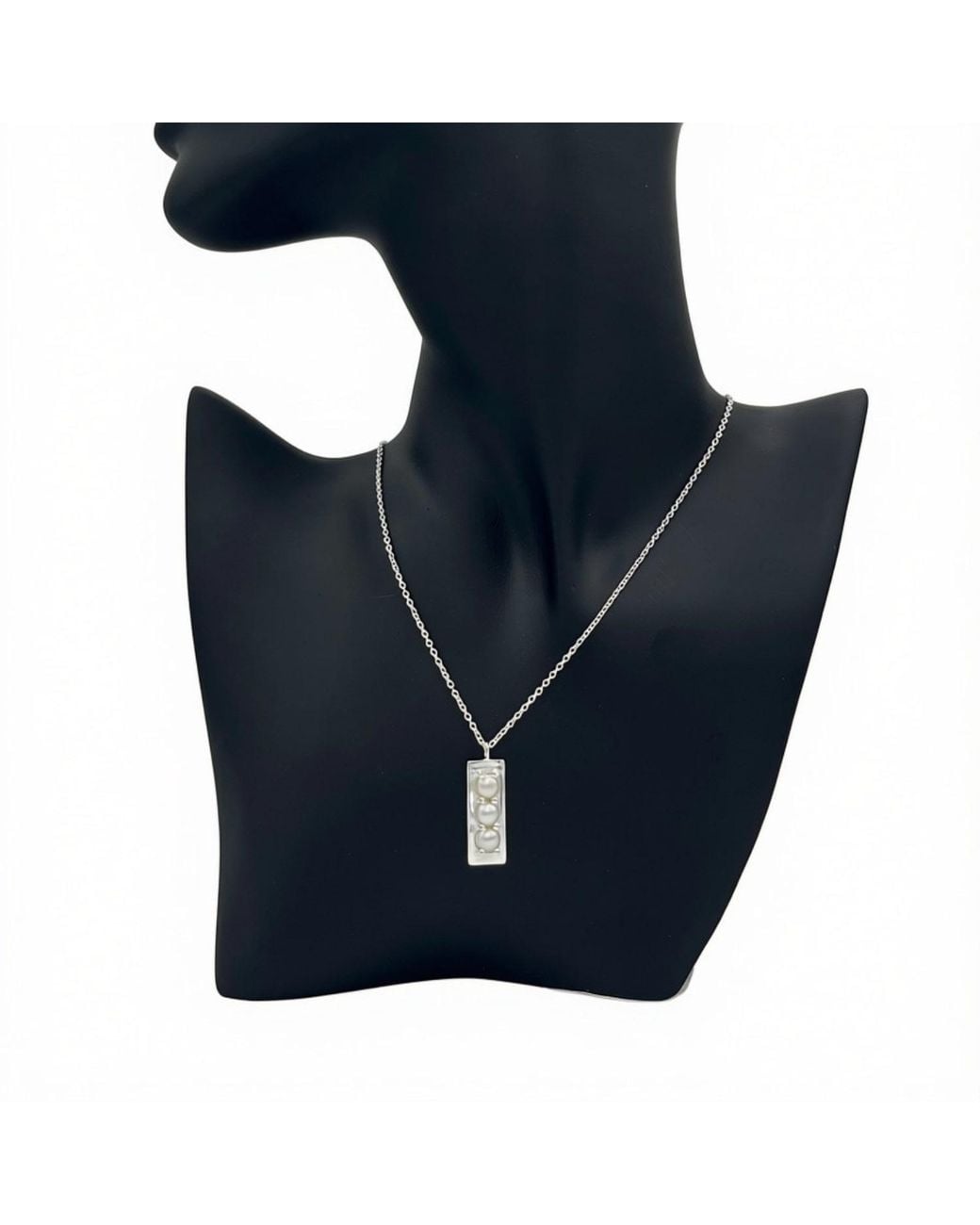 Heritagemoda Metallic Sterling Pearl Pendant Necklace