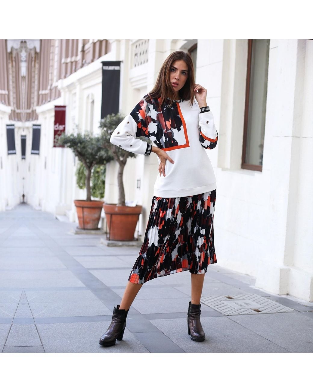 Lalipop Design Black Abstract Camo Print Midi Pleated Skirt