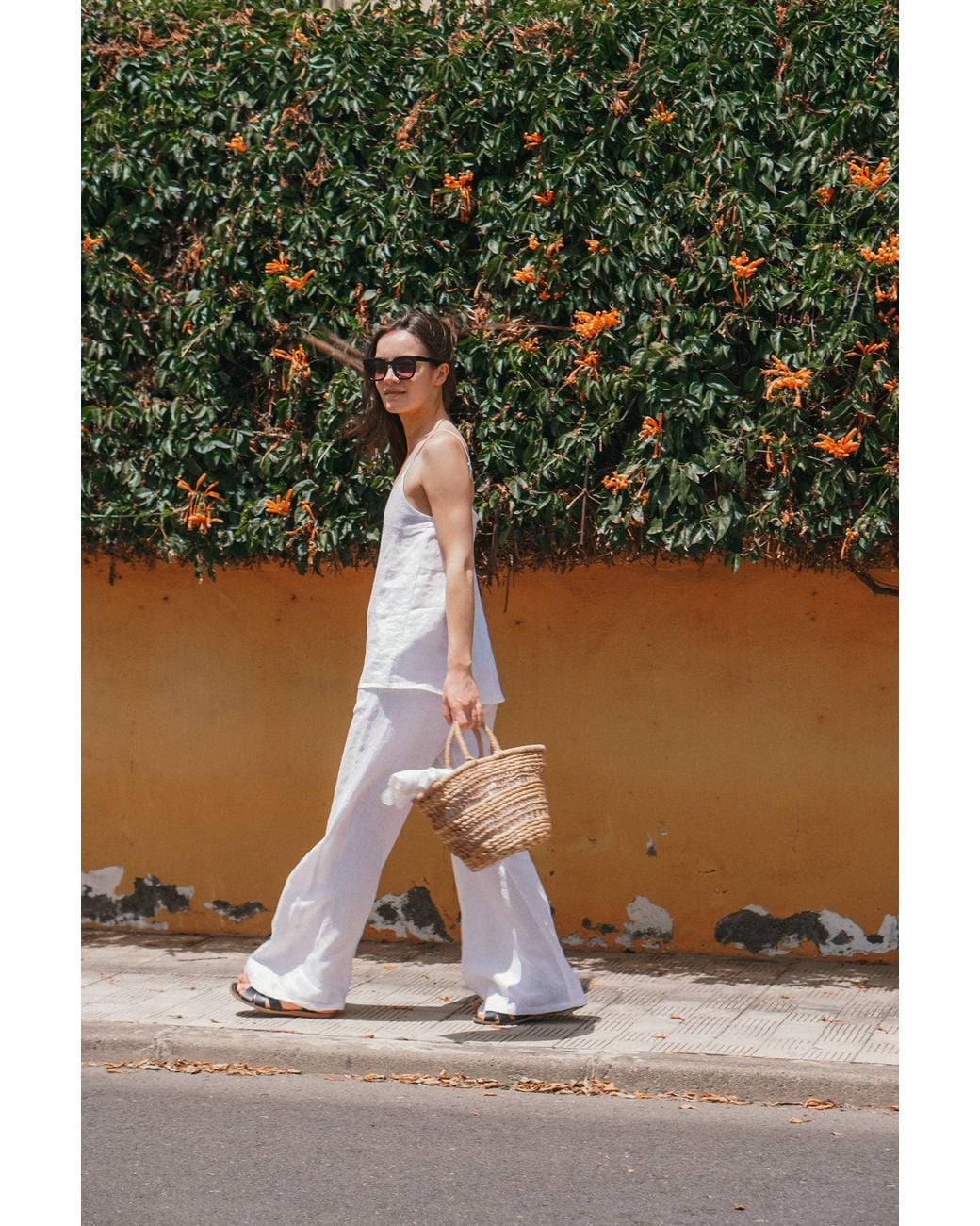 Idyllo White Linen Wide Trousers Pants With Pockets