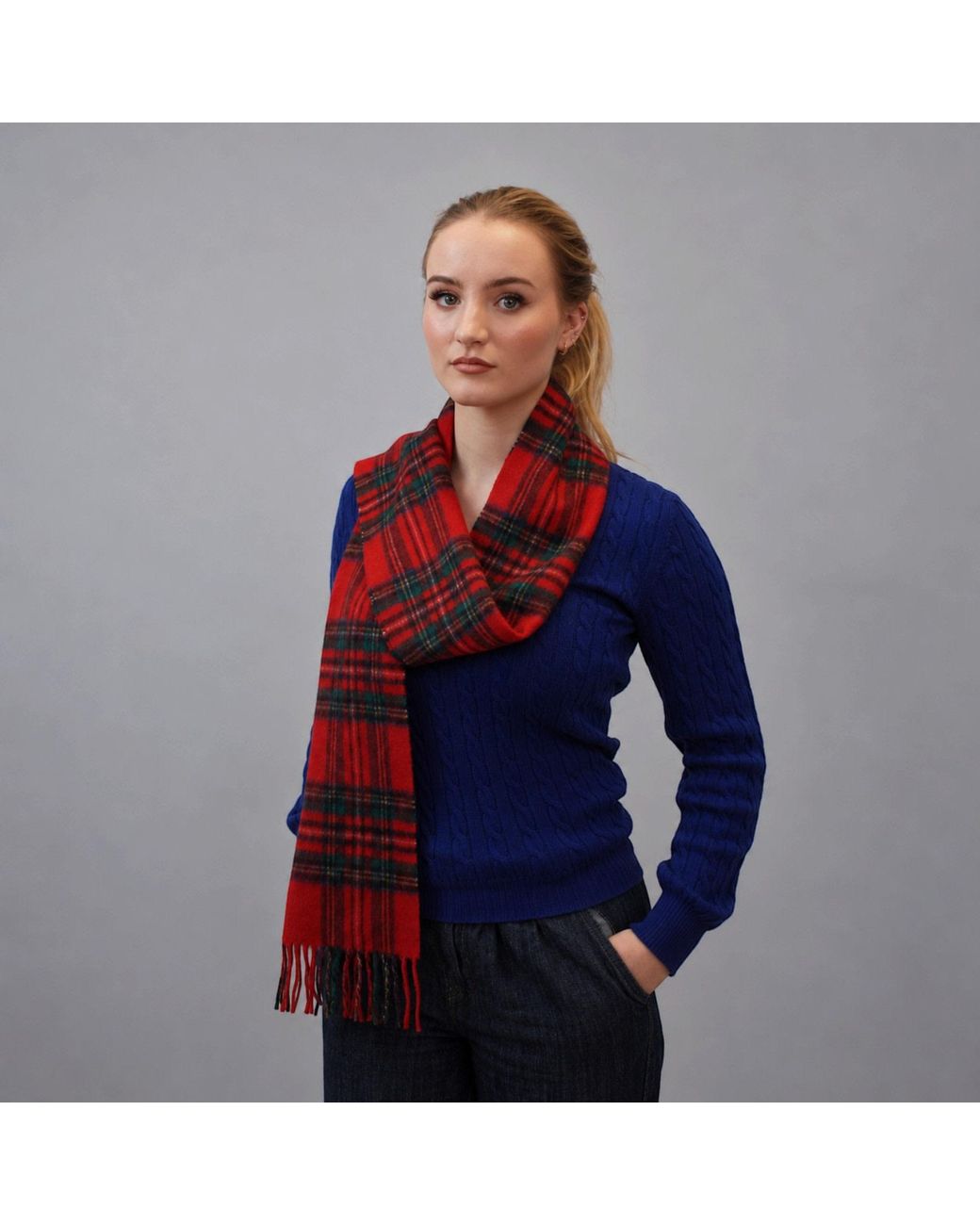 Loom & Cove Red Royal Stewart